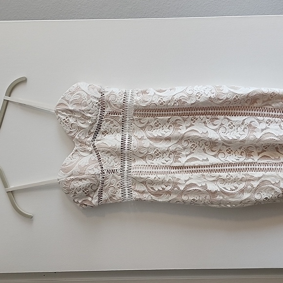 Fashion Nova Dresses & Skirts - Fashion Nova Bodycon Lace Dress